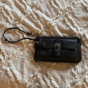 Coach vintage wristlet